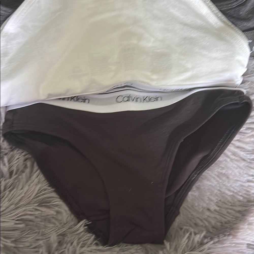 NWT size S girl bundle Calvin Klein Black and Gray Bralette Intimates Collection - Picture 8 of 8